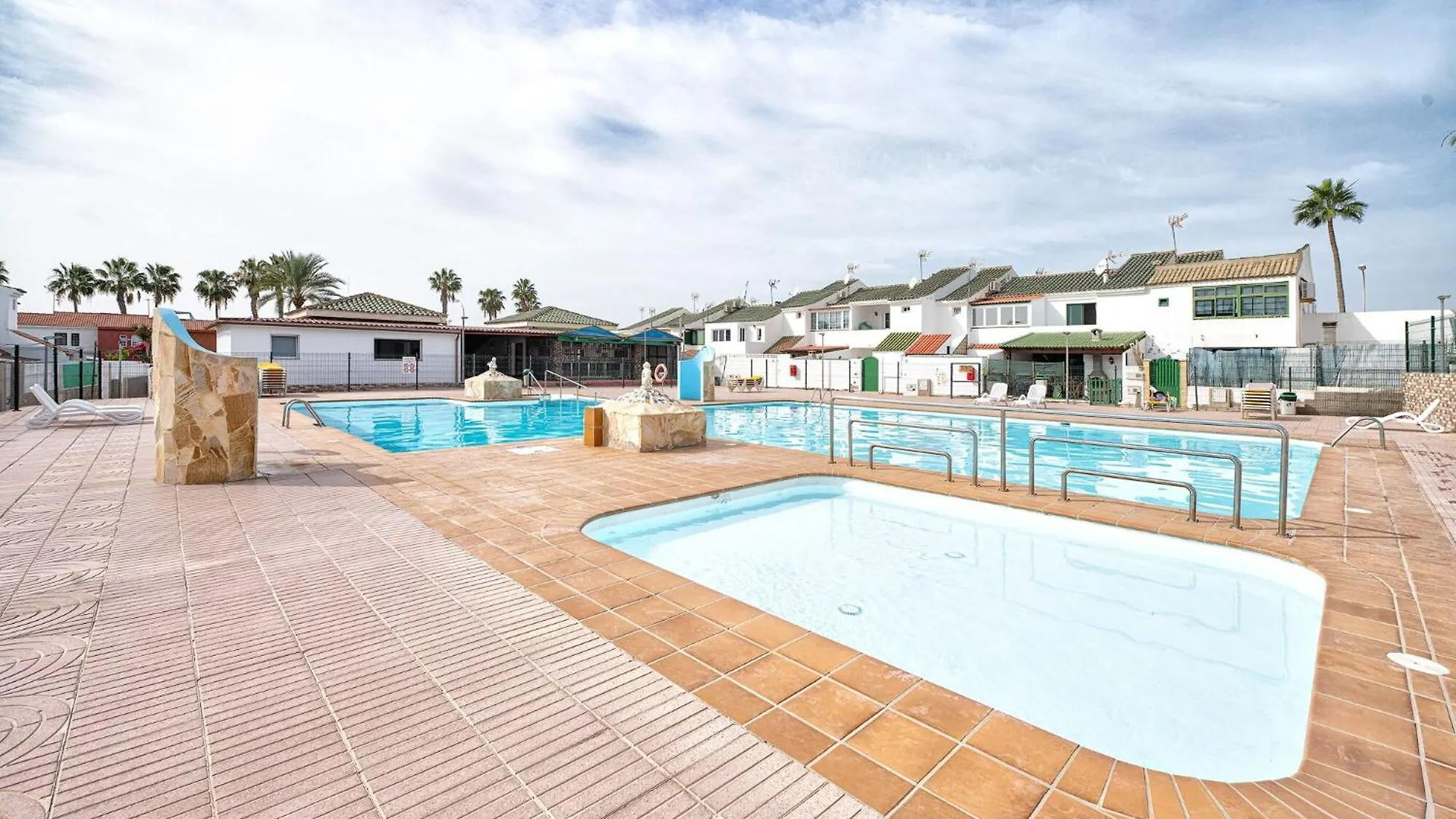 Paradisiaco Bungalow En Sonnenland 马斯帕洛马斯 度假居